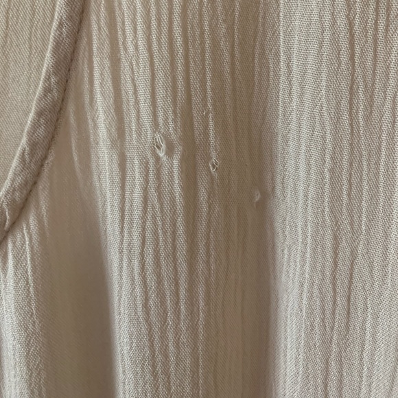 Mossimo Supply Co. linen blouse - Picture 2 of 2